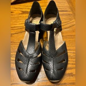 Women’s Rieker Antistress Shoes Size 8